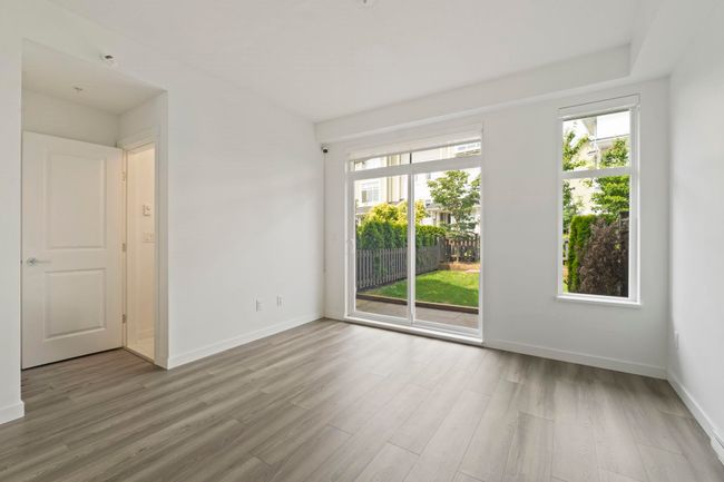 1034 - 11280 Pazarena Pl, Townhouse with 3 bedrooms, 3 bathrooms and 3 parking in Maple Ridge BC | Image 11