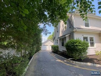 47 Franklin Turnpike, House other with 2 bedrooms, 1 bathrooms and null parking in Ramsey NJ | Image 3