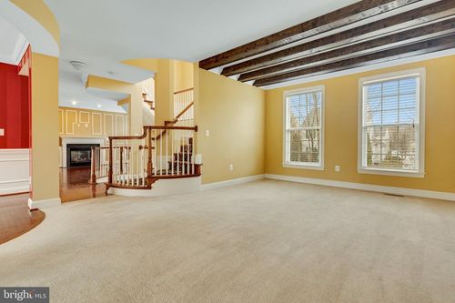 12582 Seeton Sq, WOODBRIDGE, VA, 22192 | Card Image