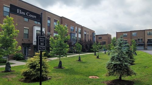 315 Elm Ct, Mount Prospect, IL, 60056-0137 | Card Image