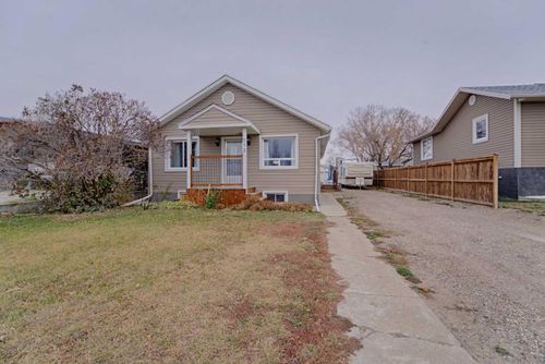 132 2 Ave 2 Ave N, Vauxhall, AB, T0K2K0 | Card Image