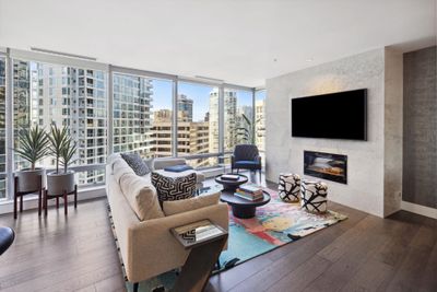 2109 - 1111 Alberni St, Condo with 2 bedrooms, 2 bathrooms and 2 parking in Vancouver BC | Image 2