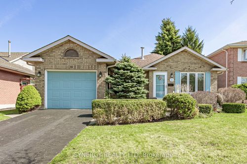 16 Parkview Dr, Strathroy, ON, N7G4A1 | Card Image