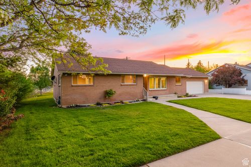 10861 N Panorama Dr, Highland, UT, 84003-9008 | Card Image