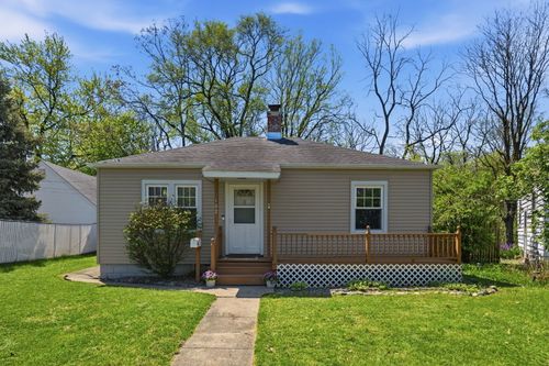 102 18th Avenue, Moline, IL, 61265 | Card Image