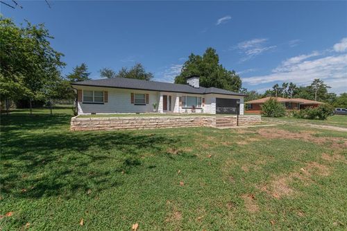 3209 N Forest Park Dr, Forest Park, OK, 73121-2231 | Card Image