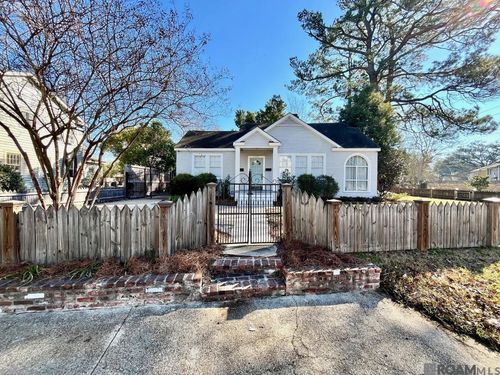 1339 Perkins Rd, Baton Rouge, LA, 70806-6750 | Card Image