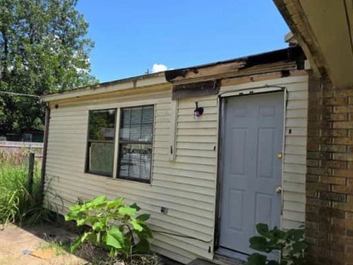 529 Julia St, West Memphis, AR, 72301-3404 | Card Image