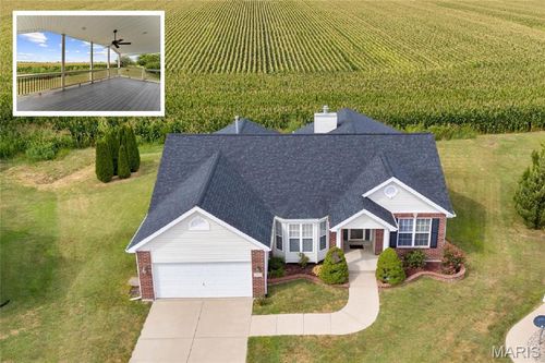 601 Wild Horse Creek Dr, Fairview Heights, IL, 62208-2048 | Card Image