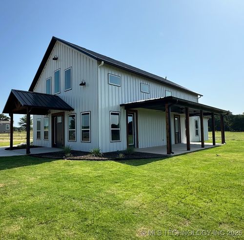 2920 Lago Vista Ln, Kingston, OK, 73439-6001 | Card Image
