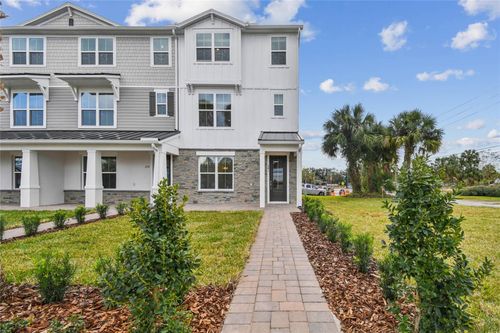 241 Pasquala Way, Oviedo, FL, 32765-8497 | Card Image