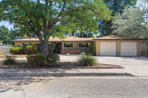 630 Sierra Dr Se, Albuquerque, NM, 87108-3377 | Card Image