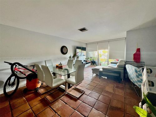 apt-330-8475 Sw 156th Ct, Miami, FL, 33193-1299 | Card Image