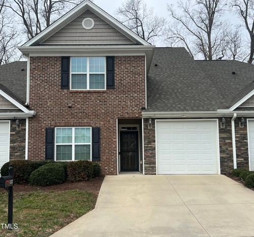 127 Chestnut Bend Dr, Greensboro, NC, 27406-9818 | Card Image