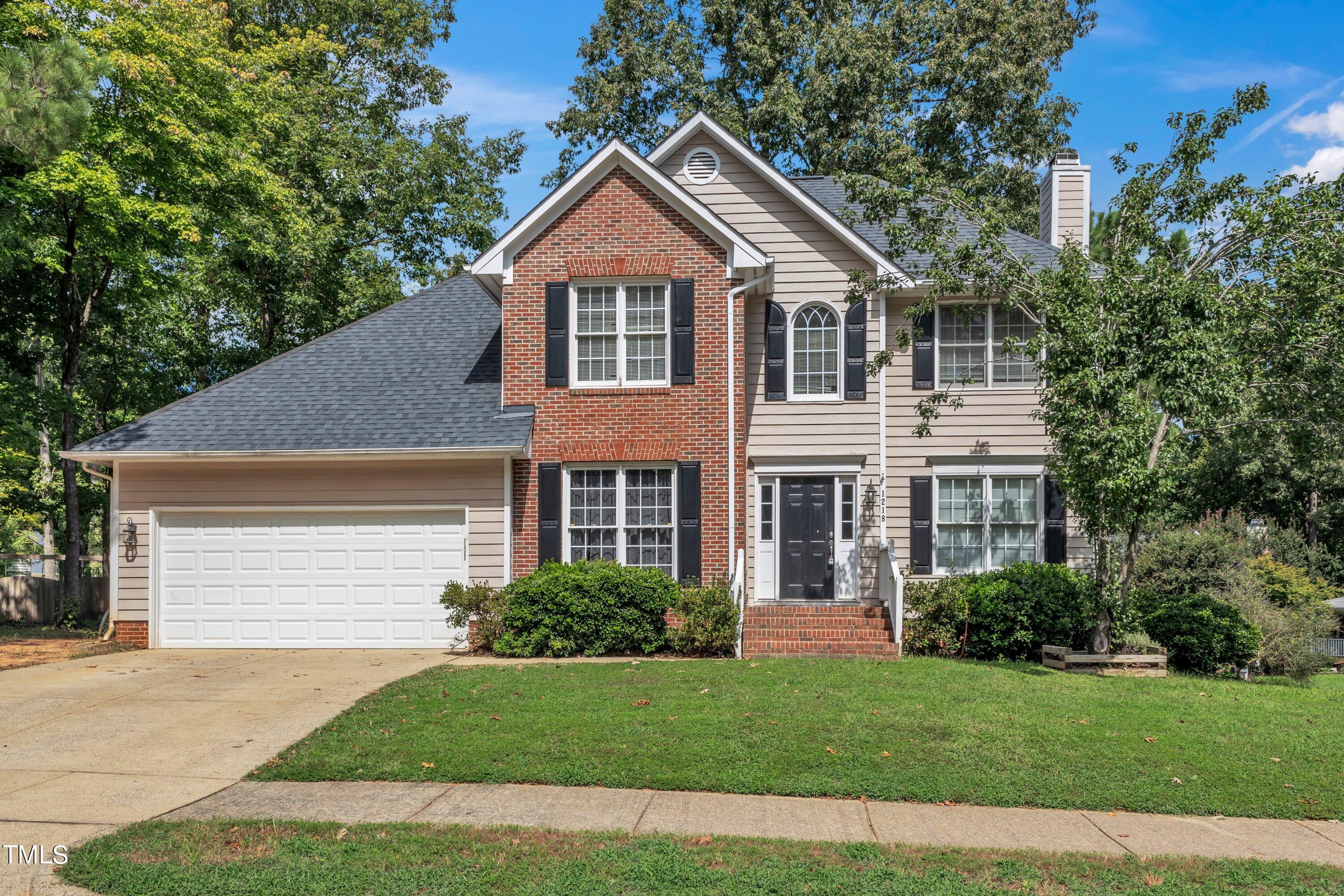 Waterford Green Dr, Apex, NC 27502