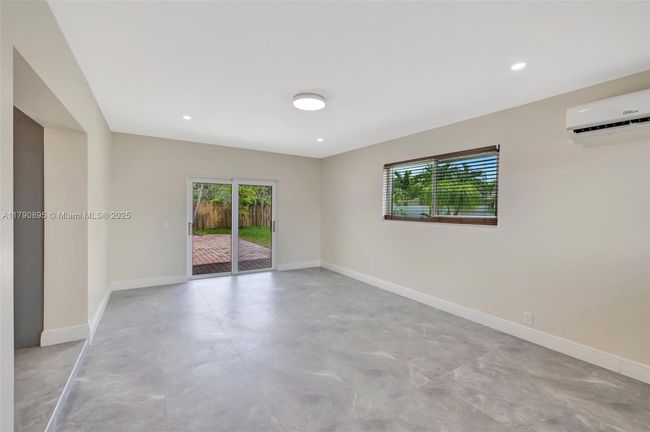 3480 Sw 20 Th St, House other with 3 bedrooms, 2 bathrooms and null parking in Fort Lauderdale FL | Image 13