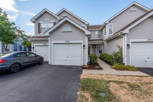 17775 Braewick Rd, Gurnee, IL, 60031-5208 | Card Image