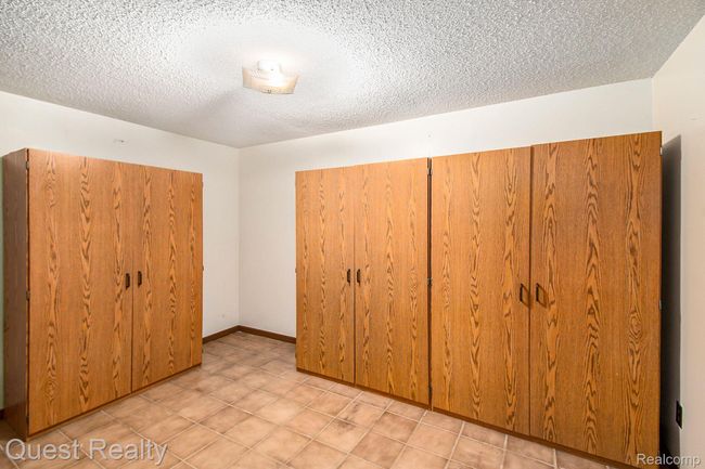 Lower Level Storage | Image 31