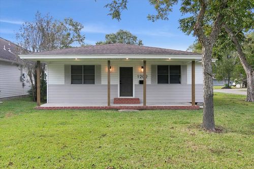 1202 Wagner, Port Neches, TX, 77651 | Card Image