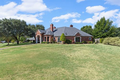 441 Country Ridge Ln, Red Oak, TX, 75154-3903 | Card Image