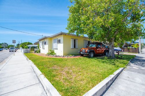 3746 Paula Ave, Key West, FL, 33040-4417 | Card Image