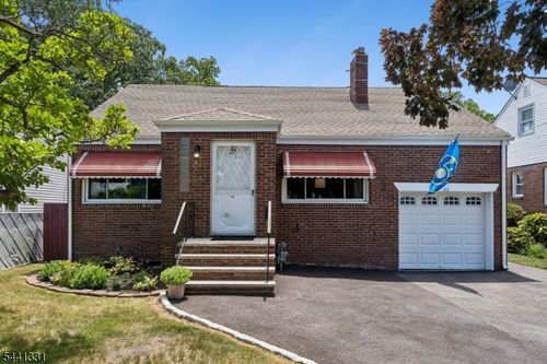 23 Elmwood Ter, Linden, NJ, 07036-3709 | Card Image