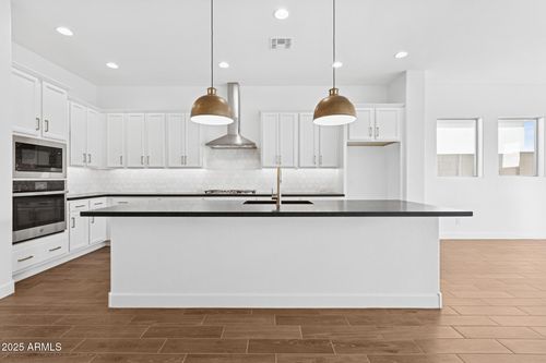 2357 E Amfissa Dr, San Tan Valley, AZ, 85140-0486 | Card Image