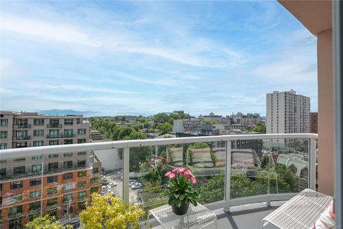ph1104-1010 View St, Victoria, BC, V8V4Y3 | Card Image