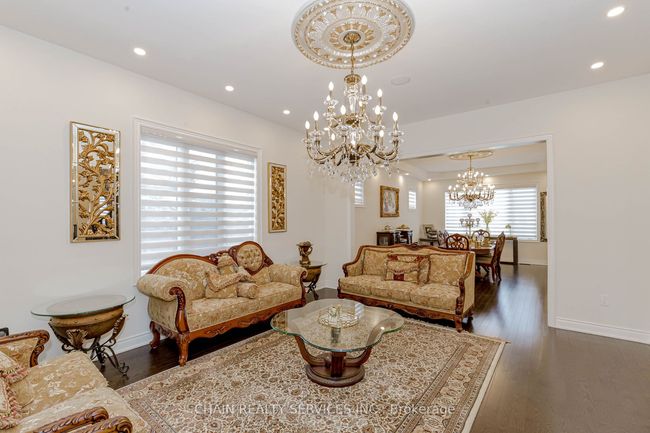 7 Hagerman Rd, House other with 7 bedrooms, 8 bathrooms and 3 parking in Brampton ON | Image 10