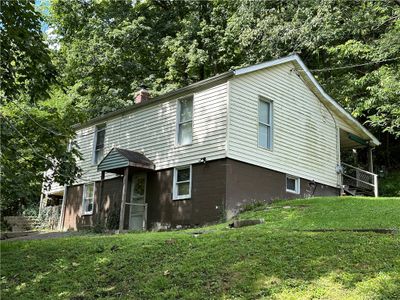 386 Dry Run Rd, House other with 2 bedrooms, 1 bathrooms and 2 parking in New Eagle PA | Image 1