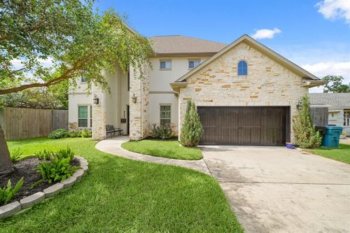 8550 Ridgepoint Dr, Houston, TX, 77055-1452 | Card Image