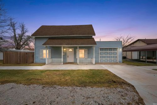 204 S East St, South Whitley, IN, 46787-1012 | Card Image