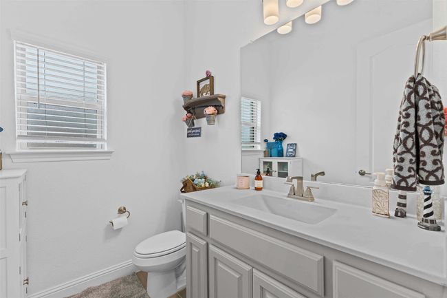 7020 Valley View Dr, House other with 3 bedrooms, 3 bathrooms and null parking in Joshua TX | Image 9