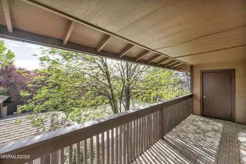 2970 Tierra Verde W, Reno, NV, 89512-4715 | Card Image