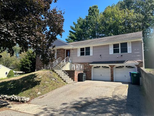 450 Emerald Pl, Stratford, CT, 06614-2058 | Card Image