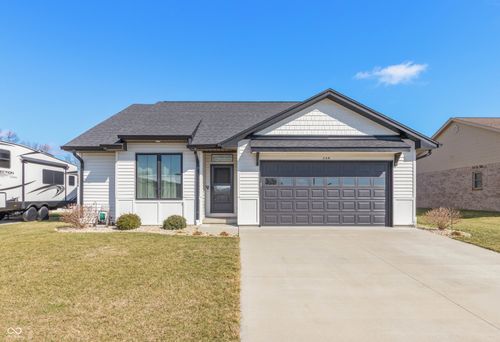 248 Bryant Blvd, Seymour, IN, 47274-2000 | Card Image