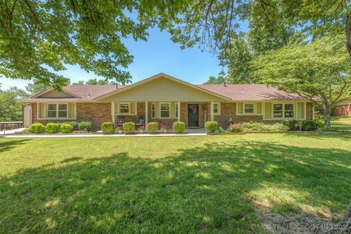 25632 S Greenway Dr, Claremore, OK, 74019-2382 | Card Image