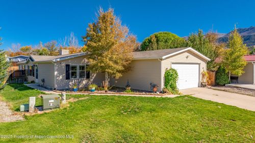 324 Mineral Springs Cir, Battlement Mesa, CO, 81635-9686 | Card Image