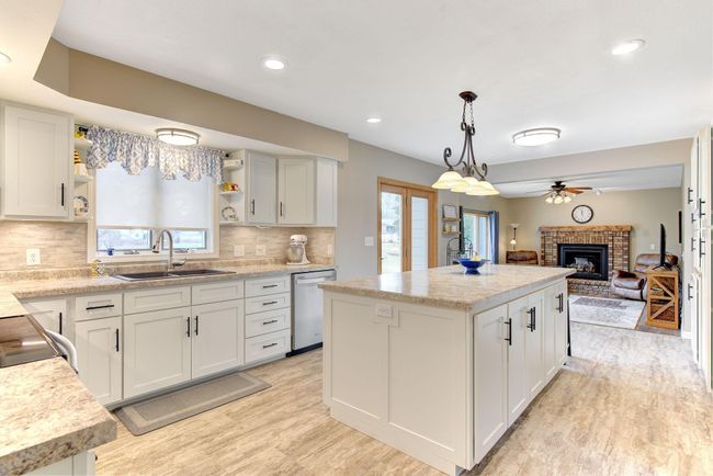8-web-or-mls-_NEW9347_8_9.jpg | Image 8