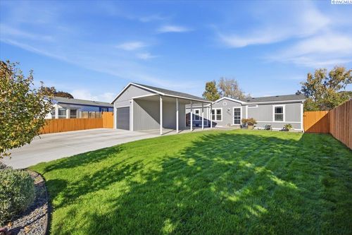 2344 S Buntin Loop, Kennewick, WA, 99337-2929 | Card Image