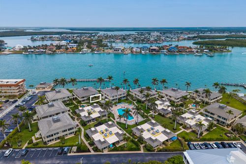 l1-1215 Edington Pl, MARCO ISLAND, FL, 34145-2015 | Card Image