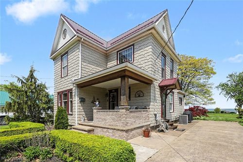 290 Park Ave, Conneaut, OH, 44030-1573 | Card Image