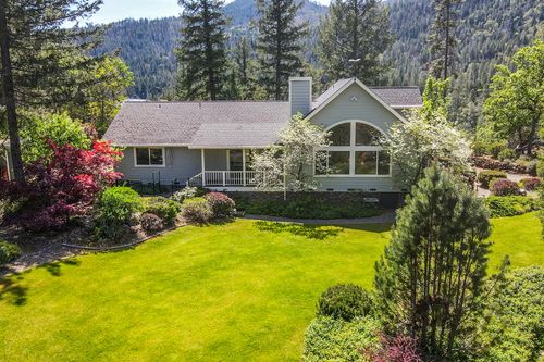 2051 Sky Ranch Rd, Junction City, CA, 96048 | Card Image