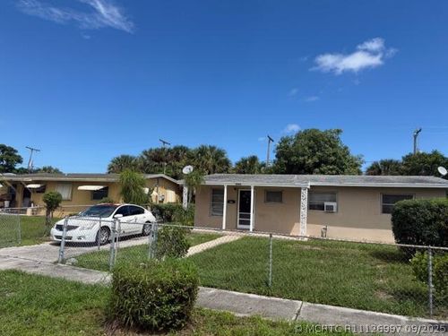 1441 8th St, West Palm Beach, FL, 33401-3046 | Card Image