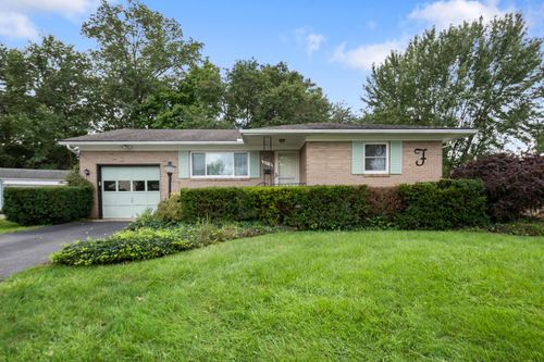 6417 Carriage Ln, Reynoldsburg, OH, 43068-1931 | Card Image
