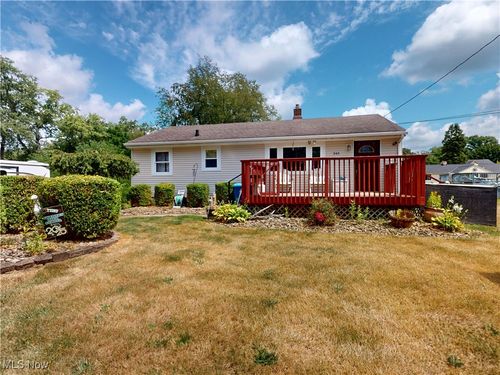 345 W Ingleside Dr, Coventry Township, OH, 44319-1744 | Card Image