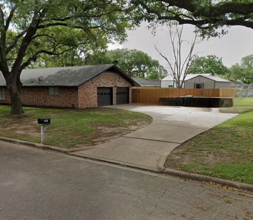 305 Hereford Rd, Brookshire, TX, 77423-9355 | Card Image