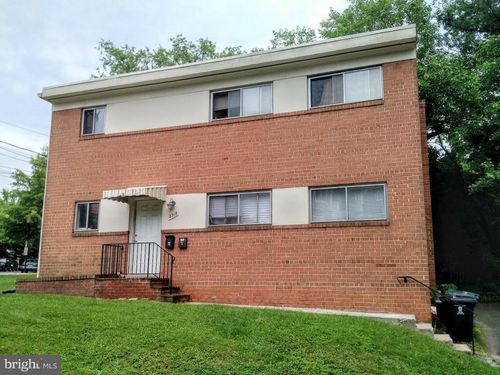 2nd-floor-3316 13th St N, ARLINGTON, VA, 22201-7049 | Card Image