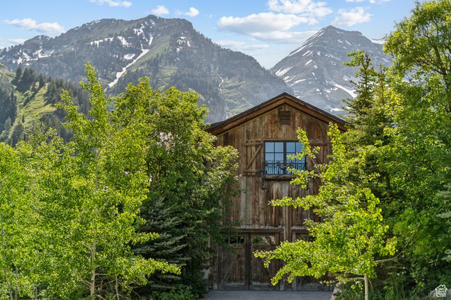 View of mountain background | Image 70
