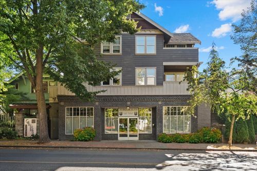 coml2-5430 California Ave Sw, Seattle, WA, 98136-1573 | Card Image